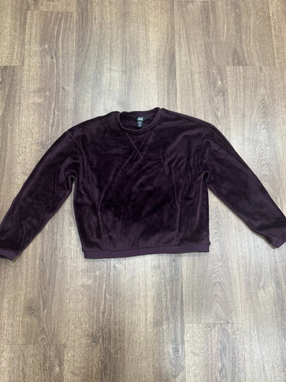 Athleta Girl Plum Velour Pullover Sweatshirt L/12 Soft Plush